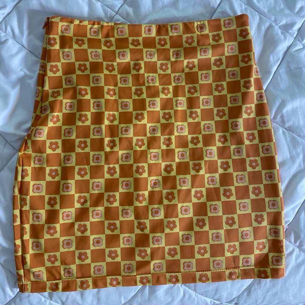 Cotton On Mini Skirt Orange and Yellow Size Xxs